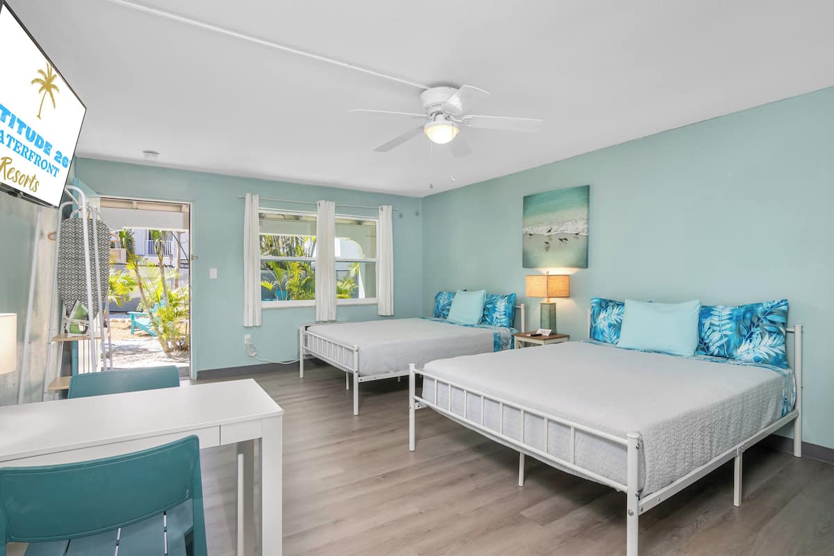 1 bedroom, blackout drapes, iron/ironing board, free WiFi