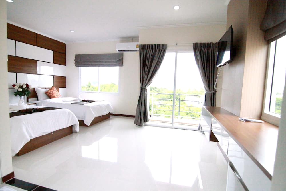 TTT Hotel