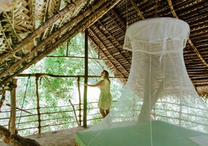 Tree House Familiale, 1 chambre, non-fumeurs, vue jardin | Coffres-forts dans les chambres, Wi-Fi gratuit, draps fournis