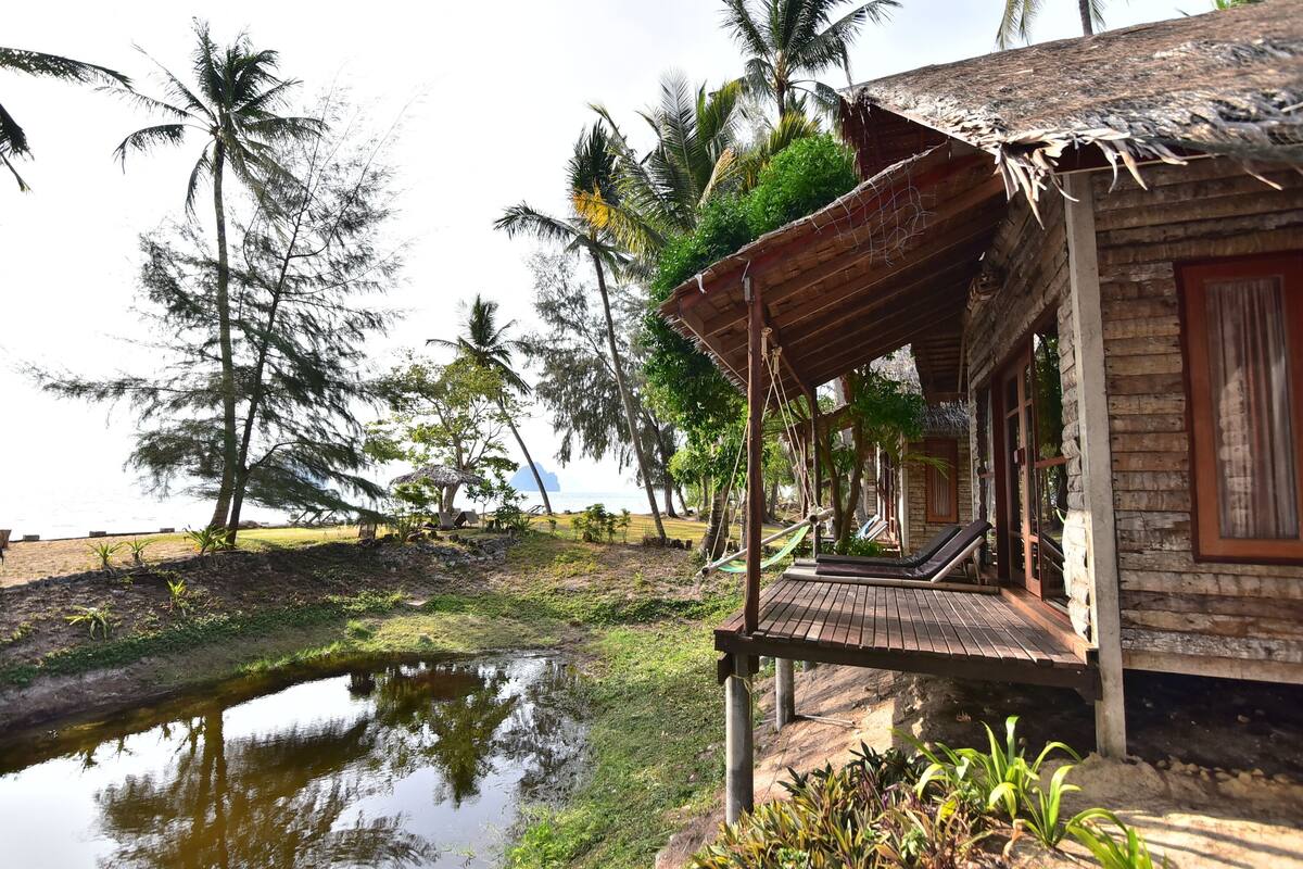 Sea Sense Cottage | In-room safe, WiFi (free)
