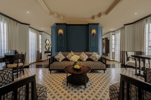 Grand Suite City View With Terrace