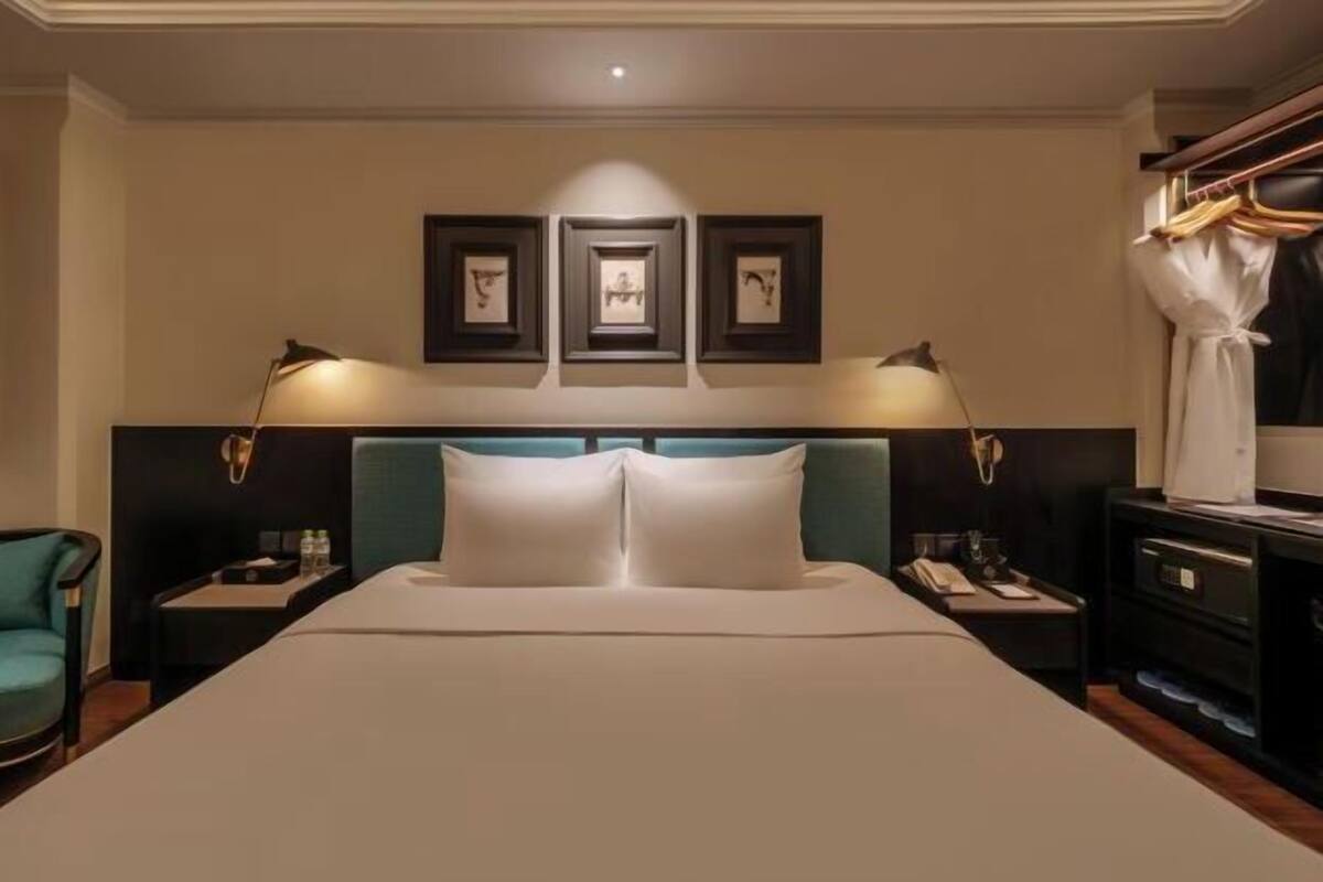 Minibar, caja de seguridad en la habitación y cortinas blackout