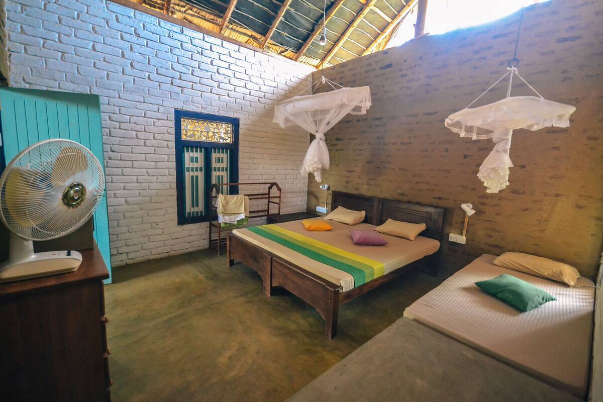 Bungalow | Una cassaforte in camera, Wi-Fi gratuito, lenzuola
