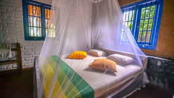 In-room safe, free WiFi, bed sheets