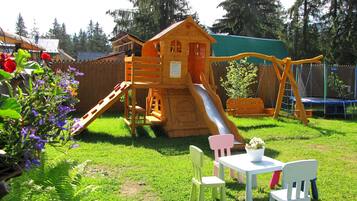Children's play area - outdoor
