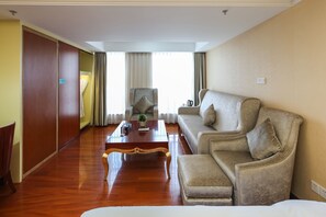 歐式精品房（雙床） | 起居區 | 平面電視