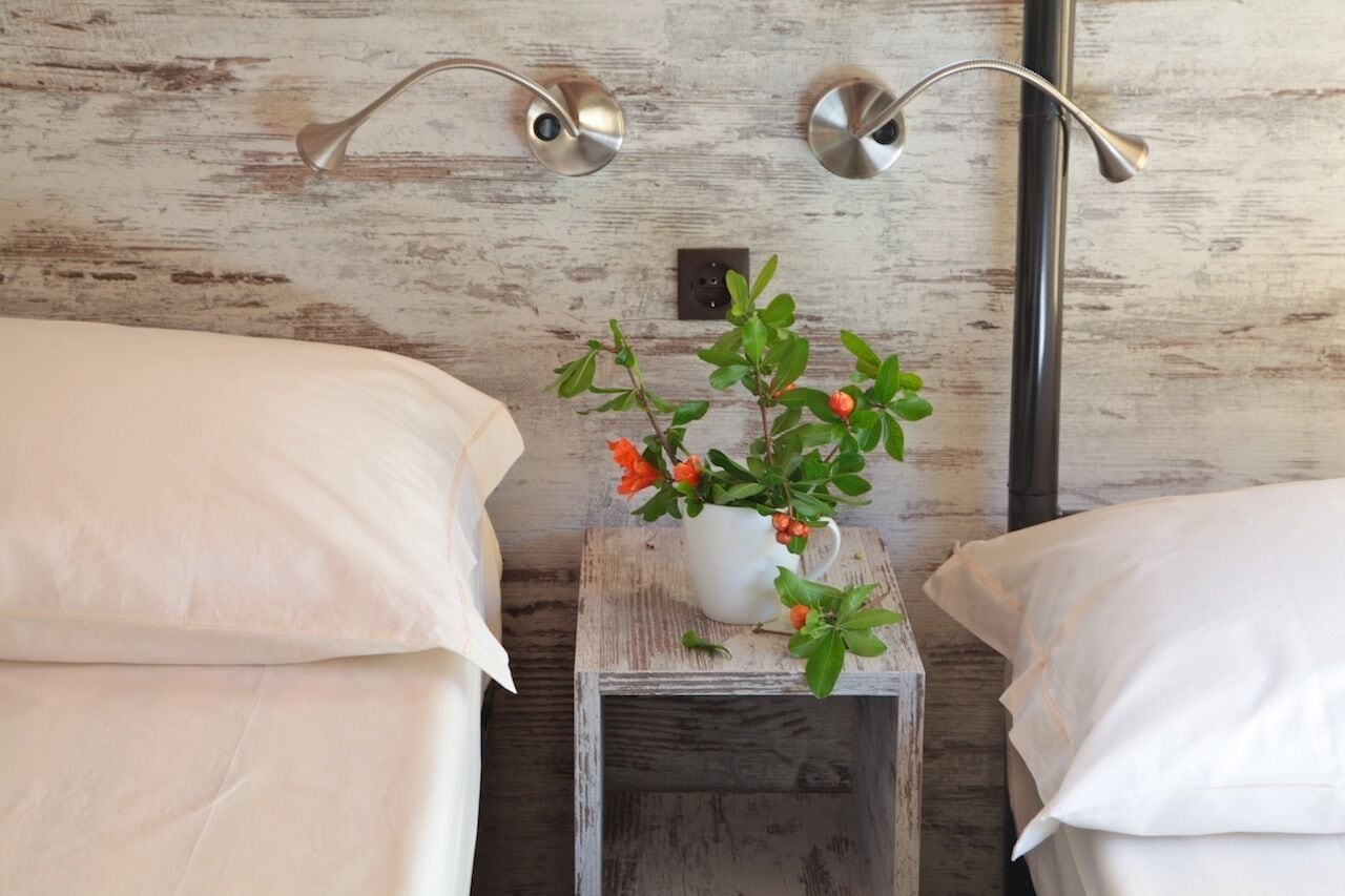 Dundyner, safe på rommet og sengetøy