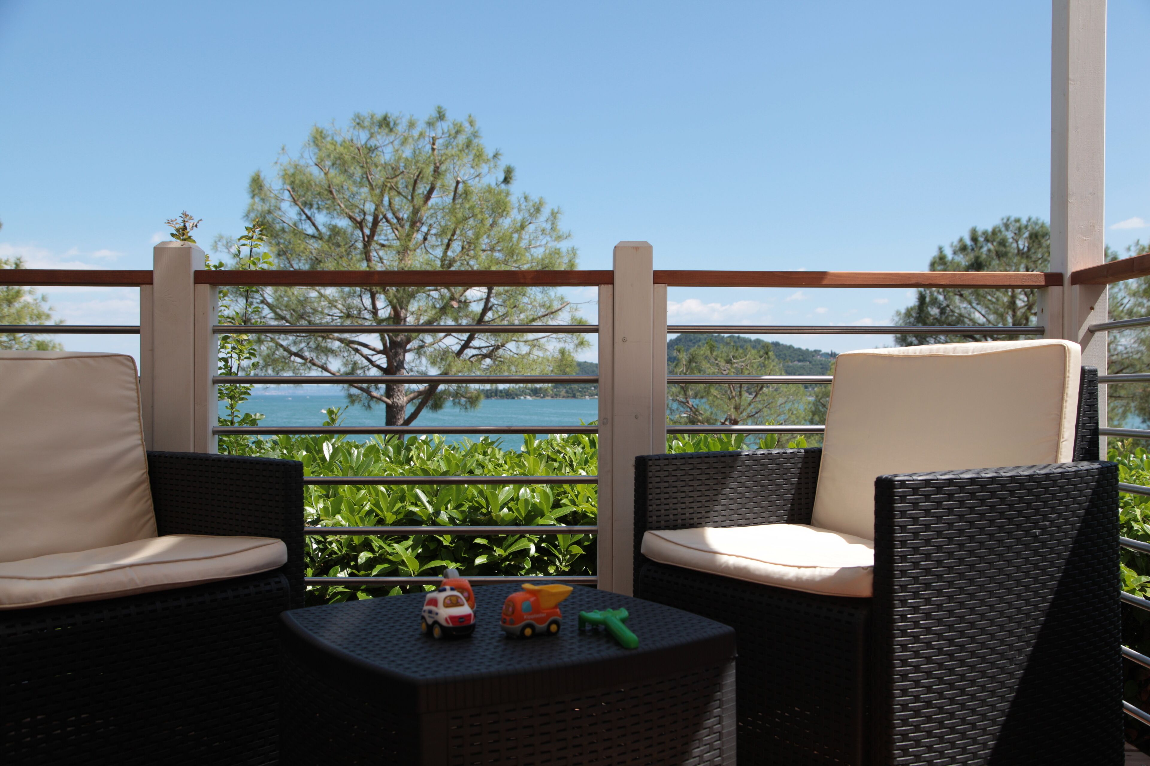 Panoramic Mobile Home | Pemandangan dari bilik