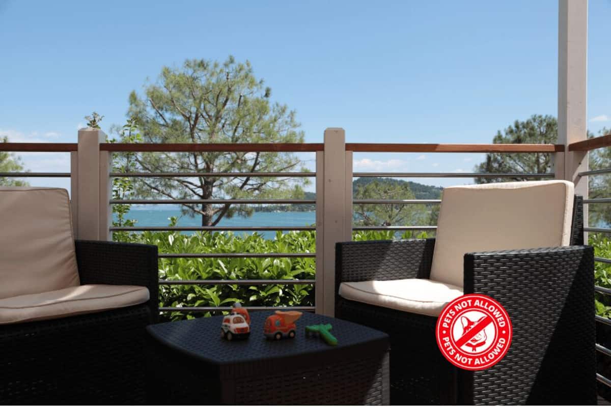 Panoramic Mobile Home | Teres/patio