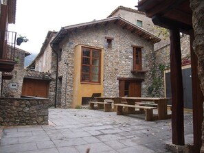 Apartment, Ensuite, Garden View (Ca la Pepa) | Exterior