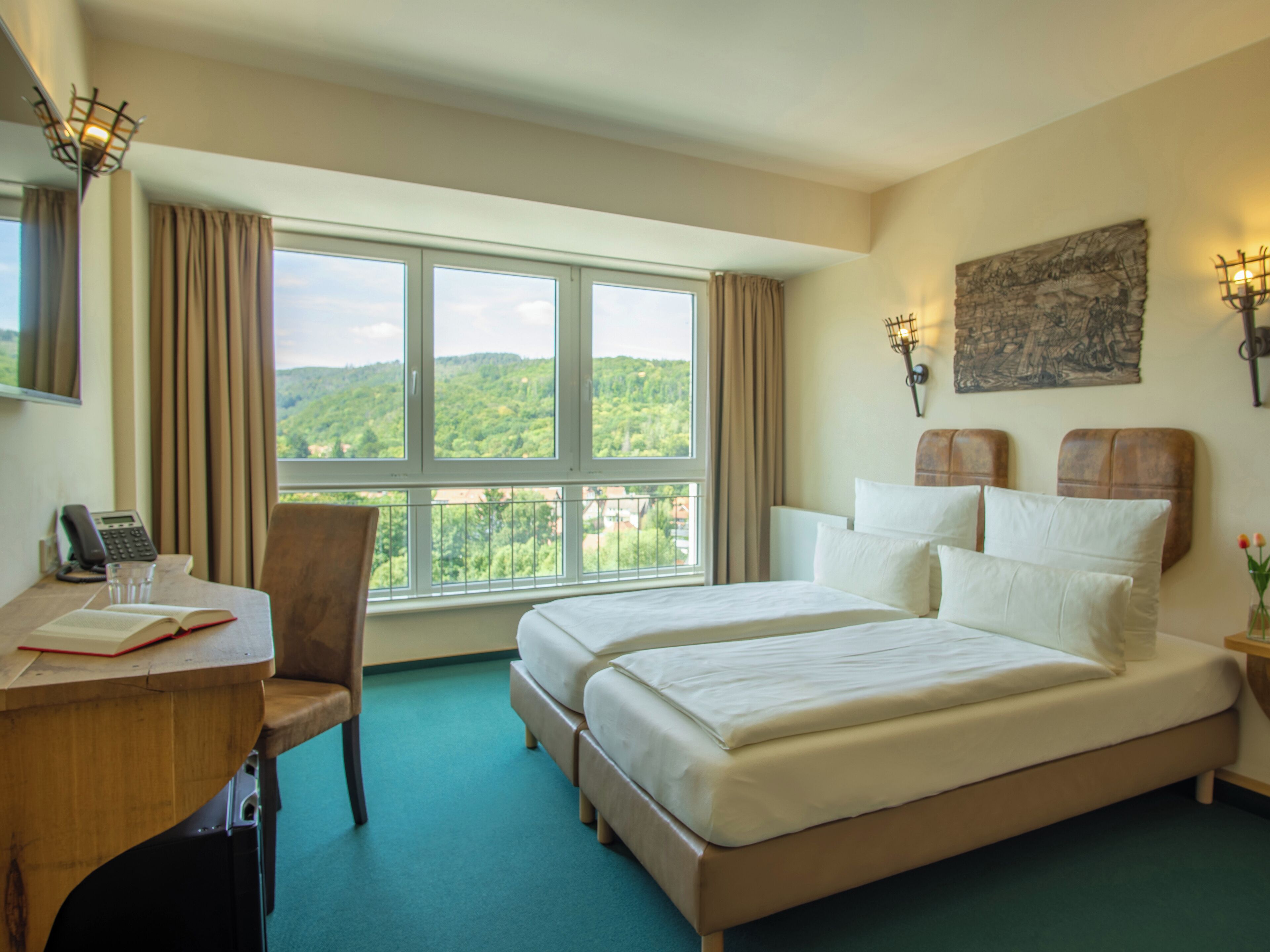 Allergikerbettwaren, kostenlose Minibar, Zimmersafe