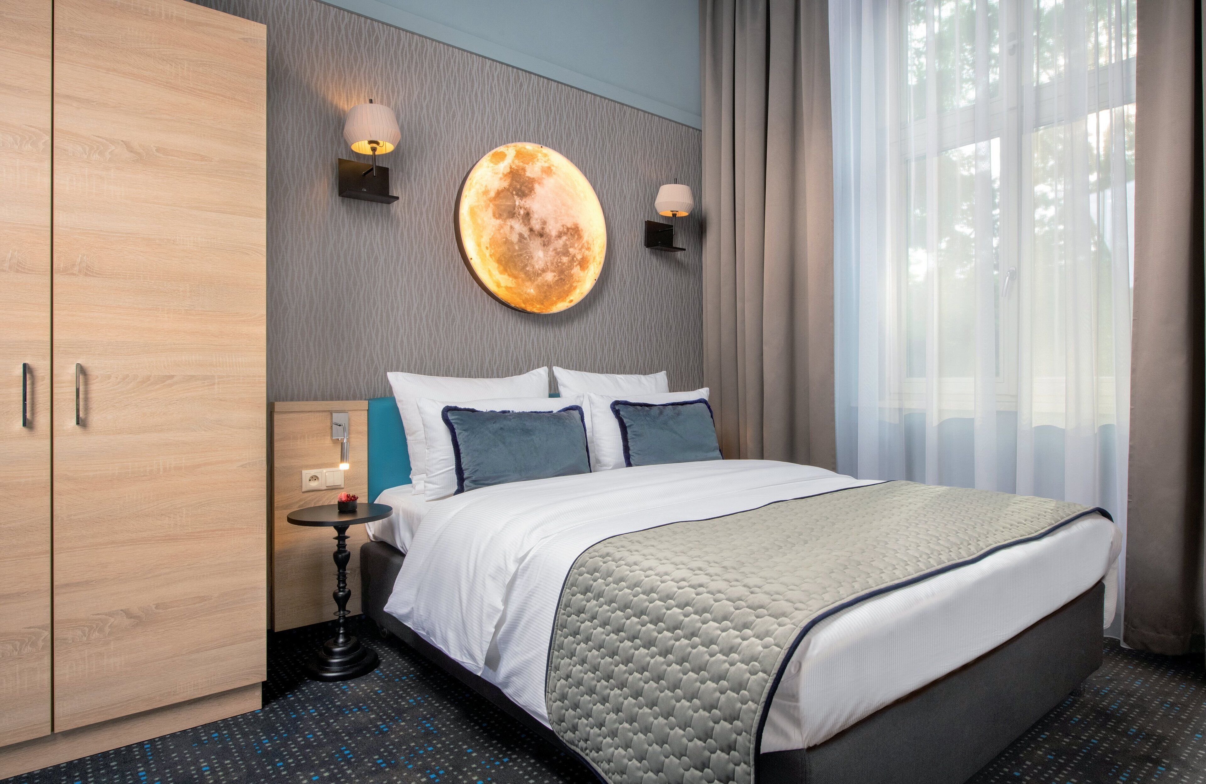 suite | 1 bedroom, in-room safe, soundproofing, free wifi