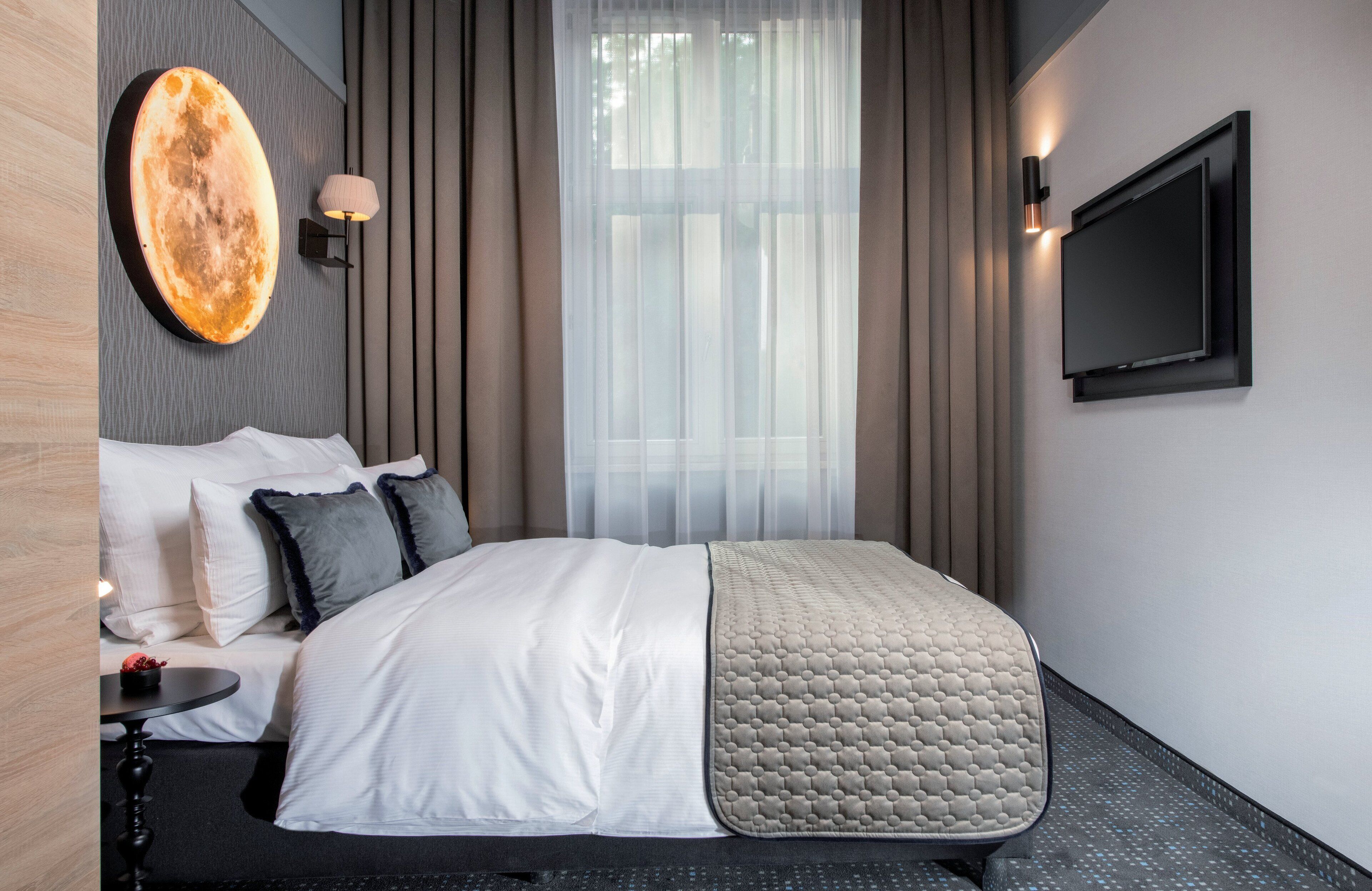 suite | 1 bedroom, in-room safe, soundproofing, free wifi