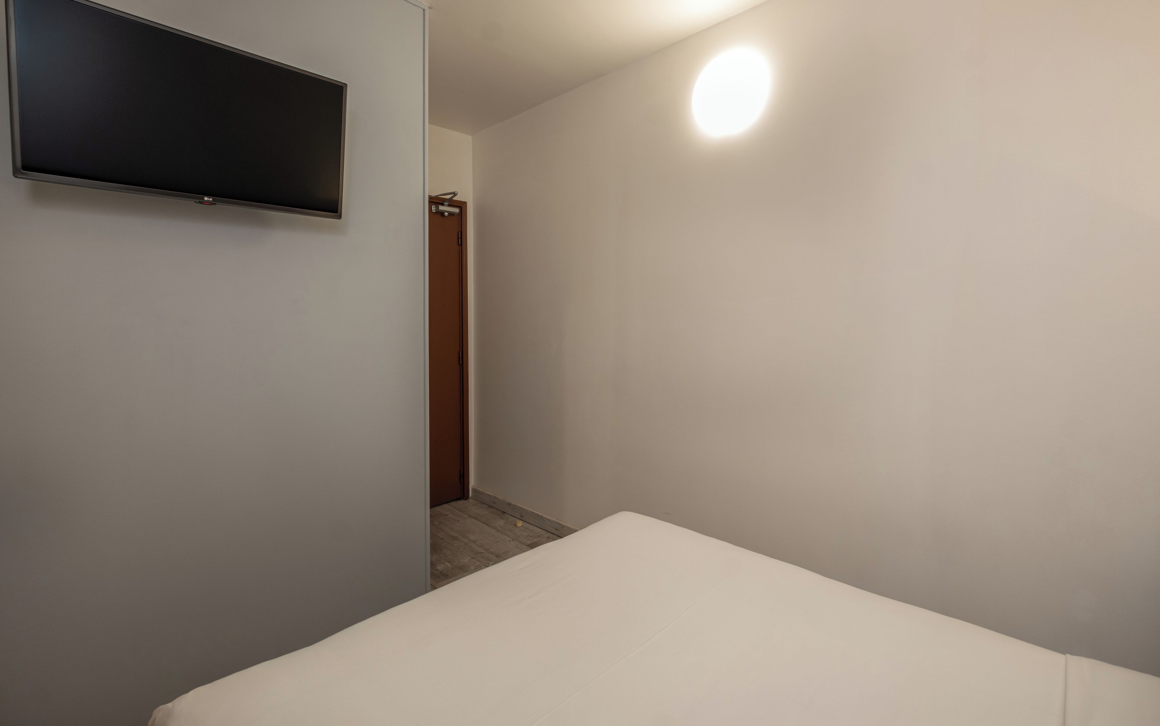 Foto - Hotel la Perle Montparnasse