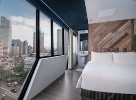 Deluxe Double Room (Homerun) | Down comforters, individually decorated, free WiFi, bed sheets