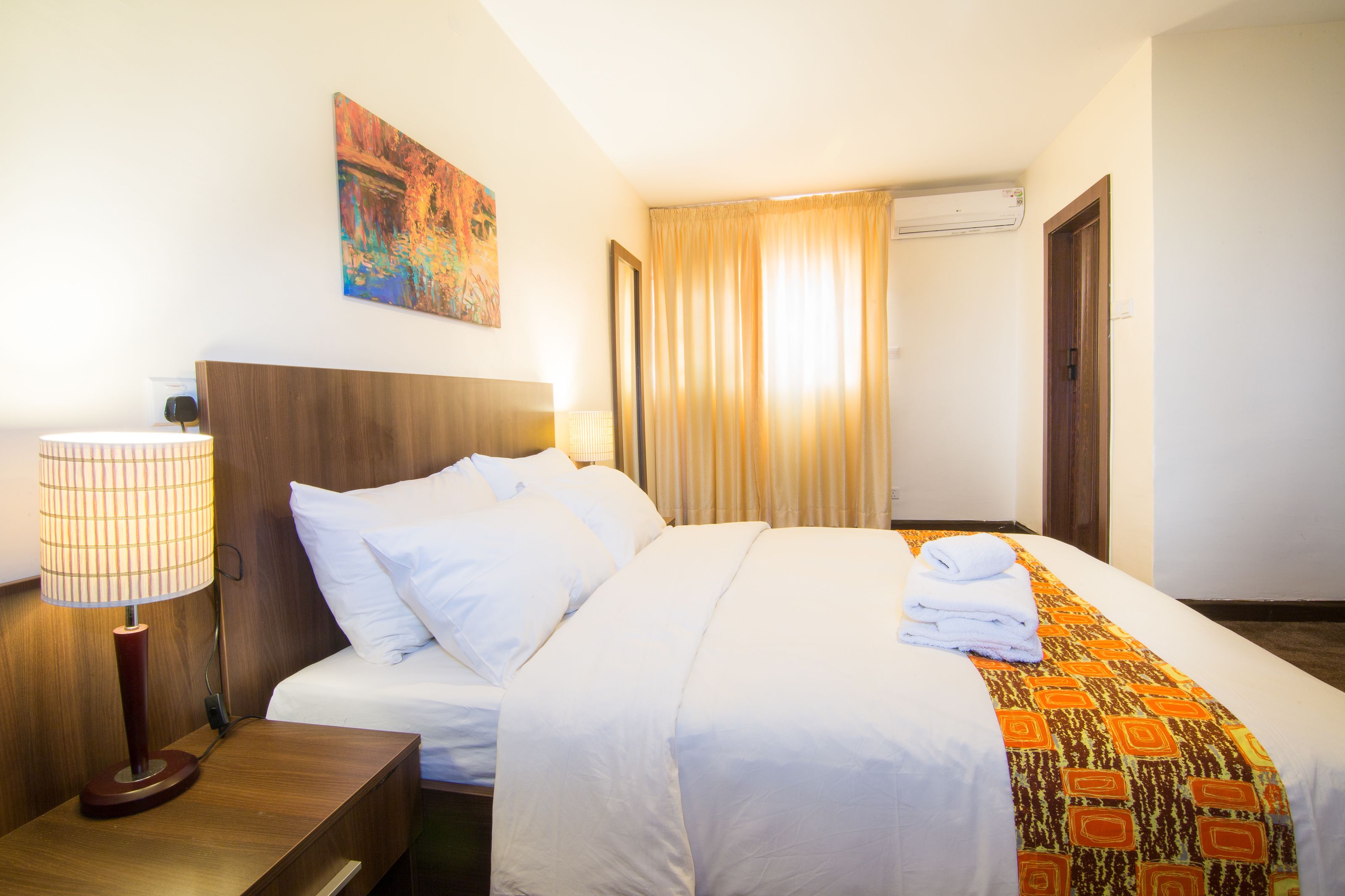 Deluxe Double Room | Premium bedding, desk, rollaway beds, free WiFi
