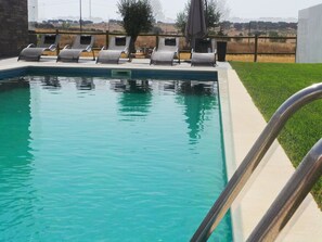 Outdoor pool - Degebe Country House (Évora)