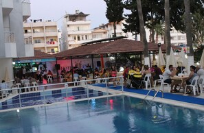 Poolside bar
