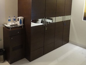 Club Double or Twin Room | Premium bedding, desk, iron/ironing board, rollaway beds - Tim Grand Hotel (Mumbai)