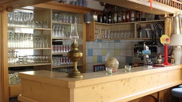 Bar (in der Unterkunft)