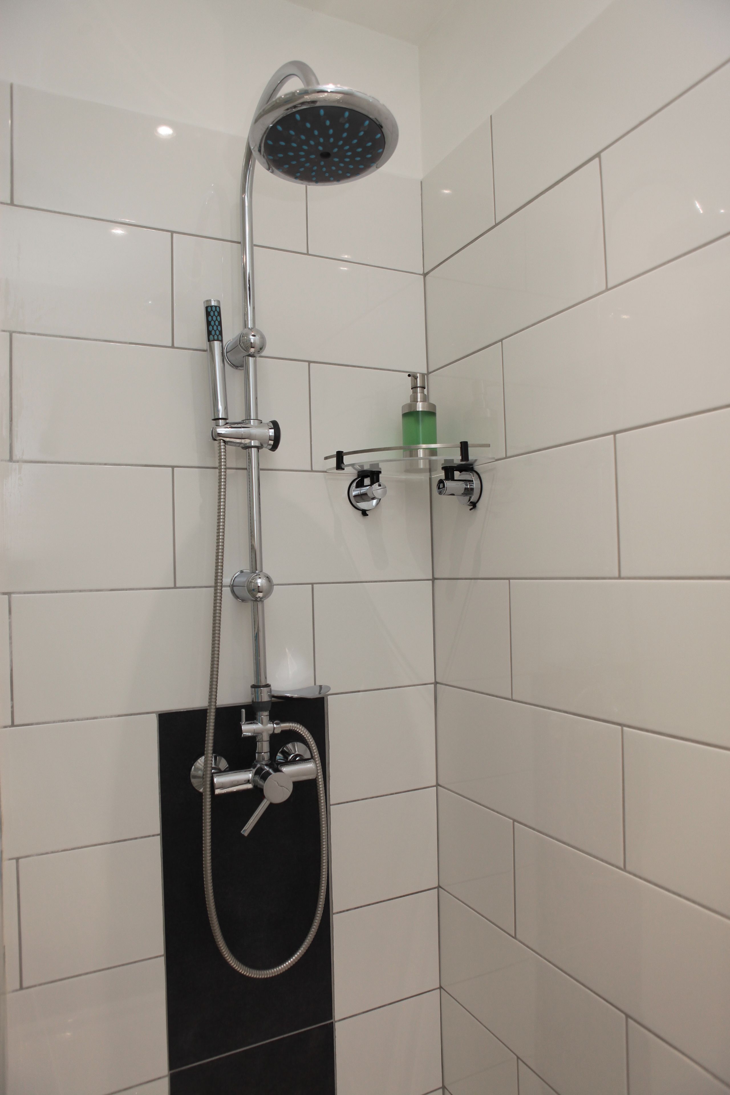 superior triple room | bathroom | shower, free toiletries, hair dryer, towels