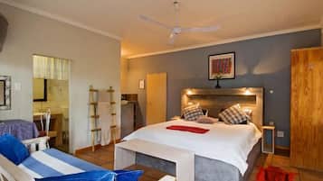 Room | In-room safe, individually decorated, individually furnished, desk