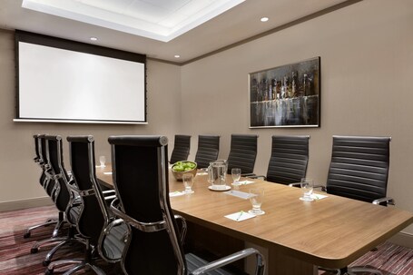 Courtyard by Marriott Toronto Mississauga West - Image 31