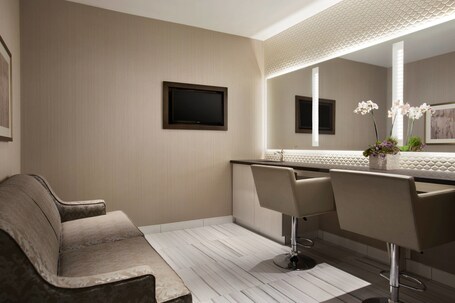 Courtyard by Marriott Toronto Mississauga West - Image 24