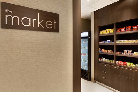 Courtyard by Marriott Toronto Mississauga West - Image 28