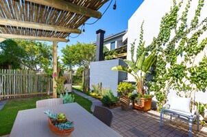 Luxury Cottage, Multiple Beds | Terrace/patio