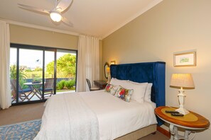 Chambre Double Luxe, patio, vue golf