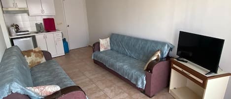 Standard Apartment | Living area | LCD TV