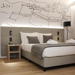 Room - Lara Hotel (Valenca)