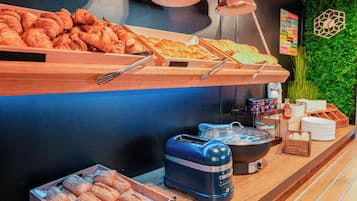 Daily buffet breakfast for a fee