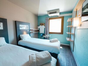 Chambre avec lits jumeaux, 2 lits une place