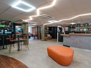 Exterior - Ibis Budget Marseille Vieux Port (Marseille)