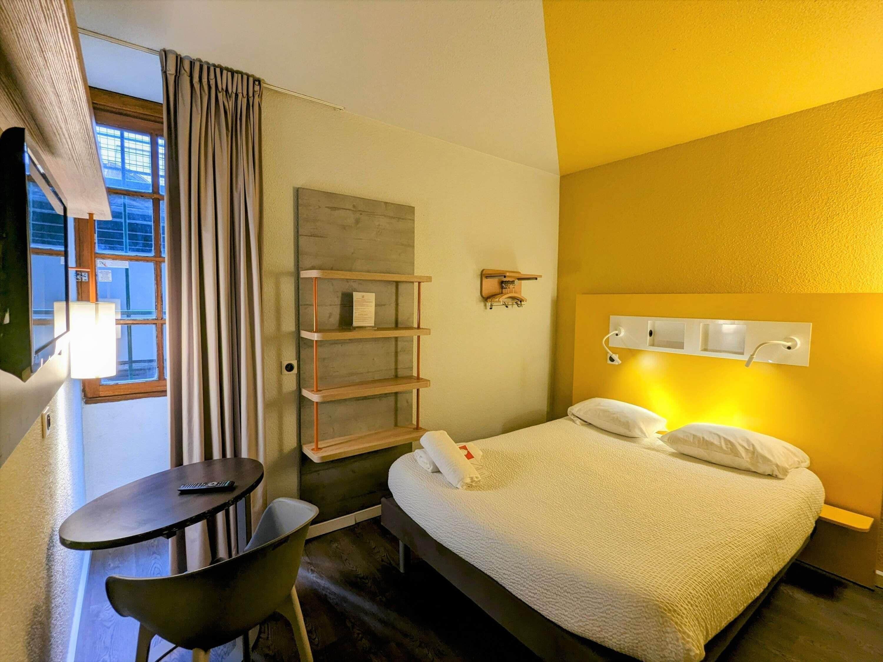 Double Room | Free cots/infant beds, free WiFi, bed sheets