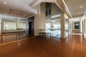 Unclassified image, 4 of 13, button - Hotel Mint Flower (Sulthan Bathery)