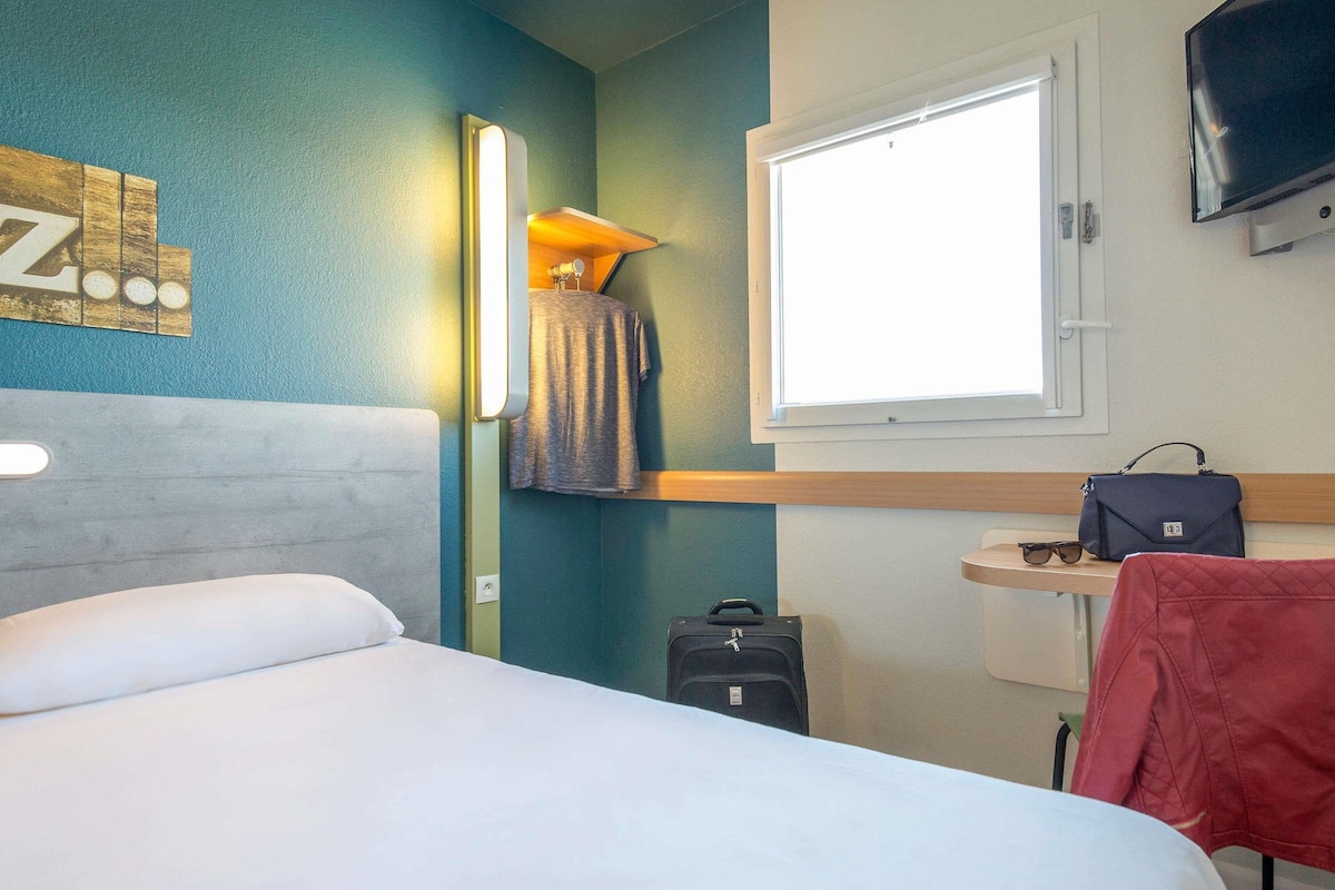 Double Room | In-room safe, soundproofing, free cribs/infant beds, free WiFi