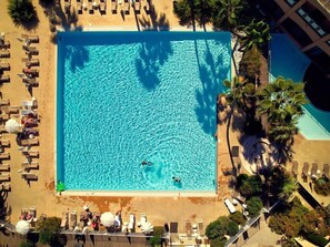 Outdoor pool - Pierre Vacances Les Rives de Cannes Mandelieu (Mandelieu-La-Napoule)