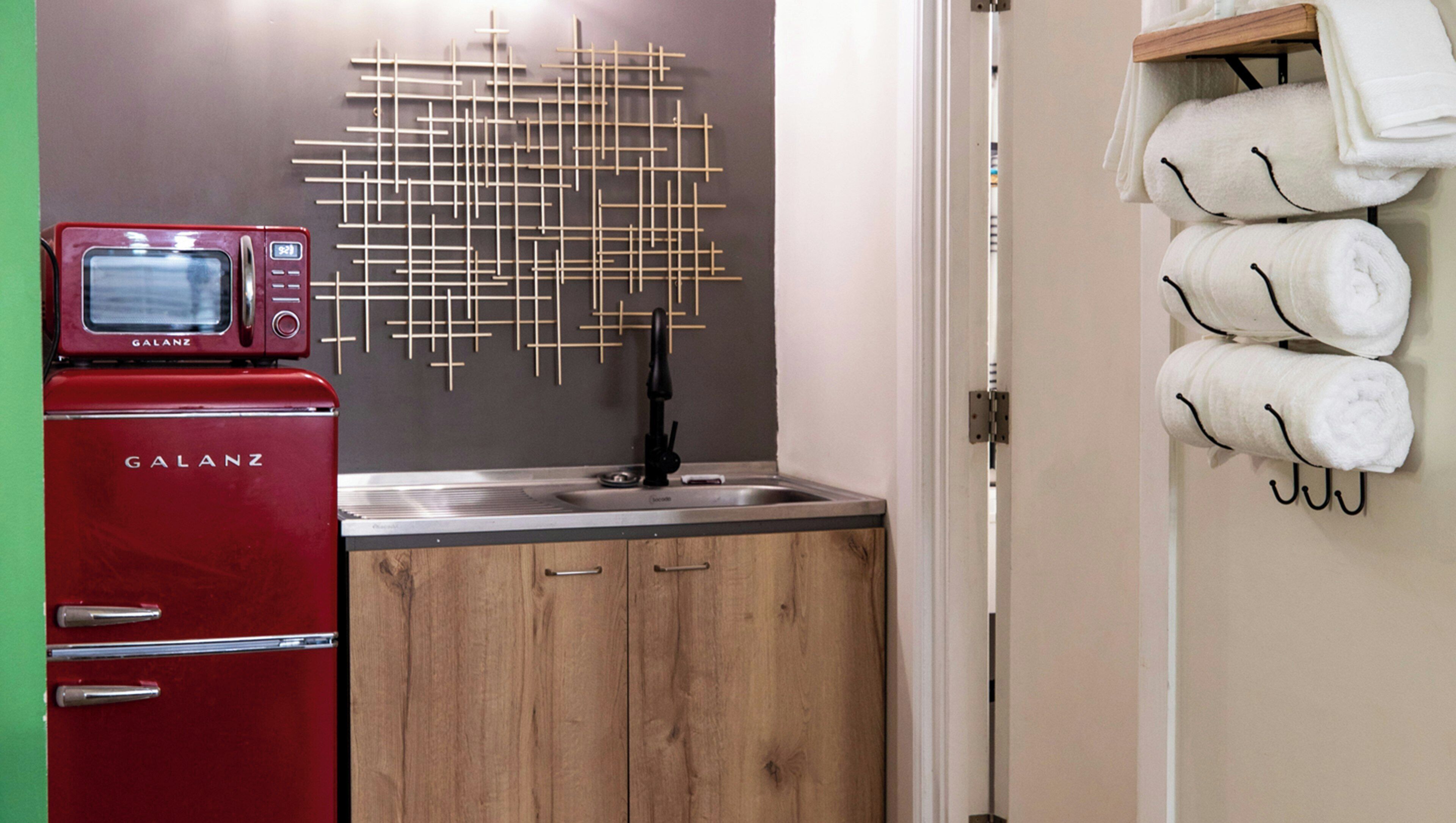 Premium Quadruple Room, 2 Queen Beds, Non Smoking, Refrigerator & Microwave | Desk, laptop workspace, free WiFi, bed sheets