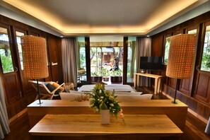 Deluxe Villa, Pool View | Servizio della camera