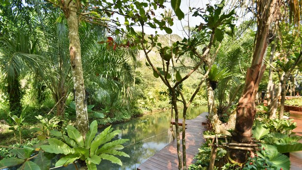Exterior detail - The Nine Thipthara Klongson Resort (Krabi)
