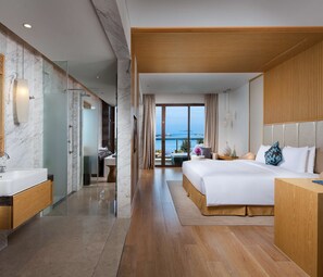 Premier Room, 1 King Bed, Non Smoking, Pool View | In-room safe, desk, laptop workspace, blackout curtains - Thousand Cranes Sanya Yazhou Bay Int'l Exchange Centre  (Sanya)