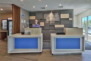 Exterior - Holiday Inn Express & Suites Roswell by IHG (Roswell)