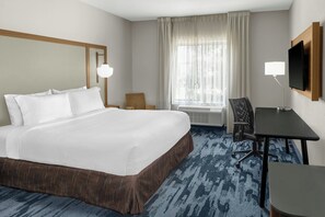 Desk, blackout curtains, iron/ironing board, free cots/infant beds - Fairfield Inn & Suites by Marriott Atlanta Acworth (Acworth)