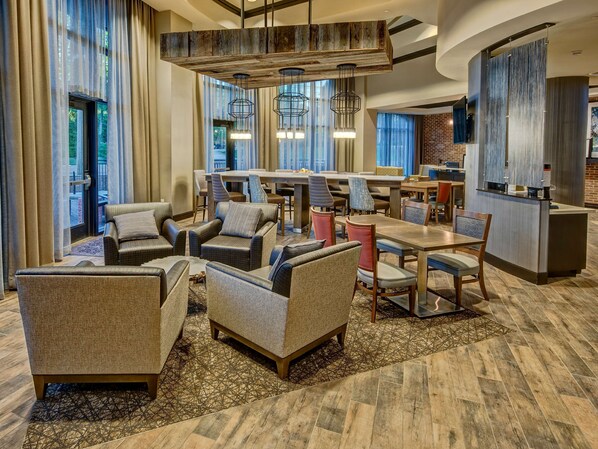 Restaurant - Hampton Inn & Suites Memphis Germantown (Germantown)