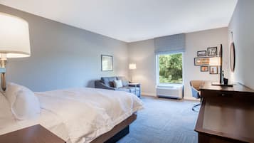 Room, 1 King Bed with Sofa bed, Non Smoking