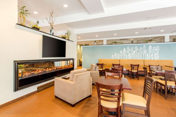 Desayuno continental incluido los días de semana