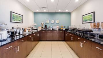 Breakfast area